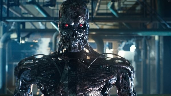 Niezły powrót Terminatora – recenzja filmu “Terminator – Ocalenie”